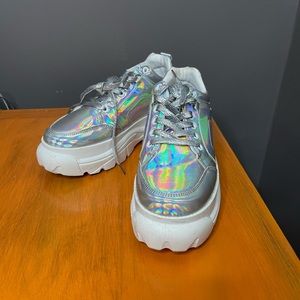 Chunky sneakers from Amazon. Never worn